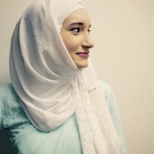 Meet your Posher, Noor